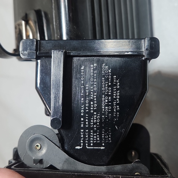 Kodak Brownie Hawkeye Camera - Picture 7 of 7